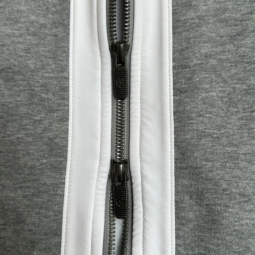 Lululemon Full Zip Jacket 8 Gray - Picture 6 of 14